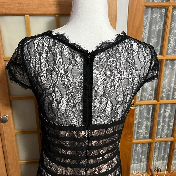 Adranna Papell Womens Black Lace Dress Size 12P Excellent condition. - Picture 10 of 15